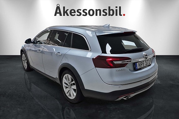 Opel Insignia 4 of 11