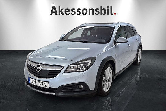 Opel Insignia 3 of 11