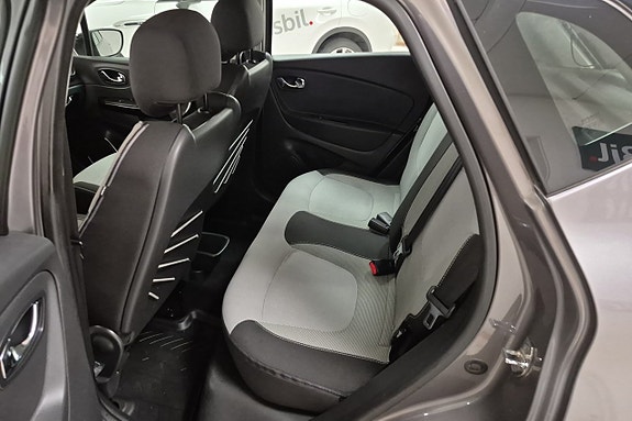 Renault Captur 8 of 11