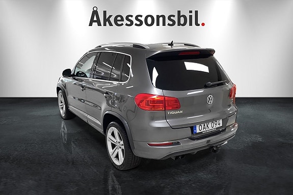 Volkswagen Tiguan 4 of 11