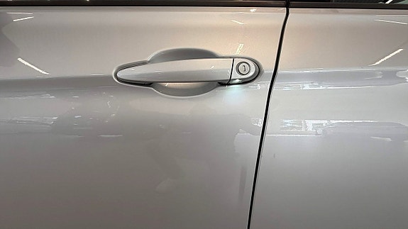 BMW 320 17 of 20