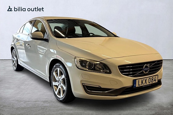 Volvo S60 9 of 30