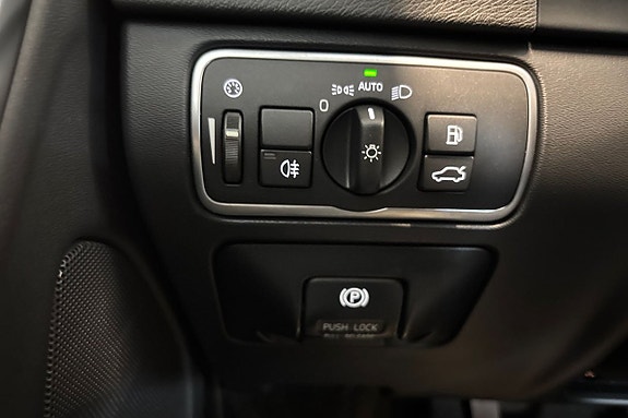 Volvo S60 18 of 30