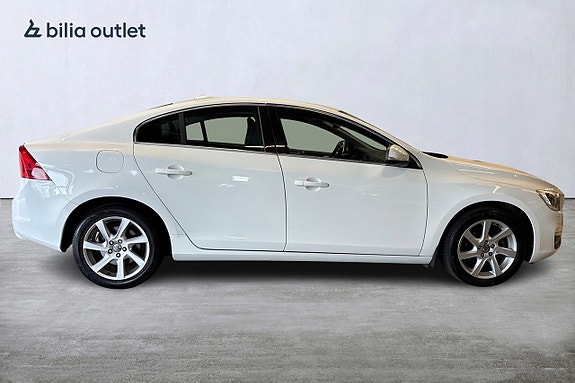 Volvo S60 7 of 30