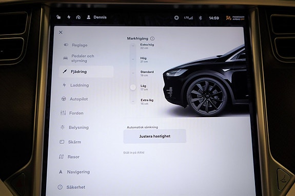 Tesla Model X 21 of 26