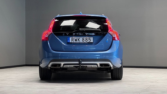 Volvo V60 15 of 16