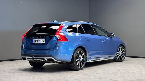 Volvo V60 13 of 16