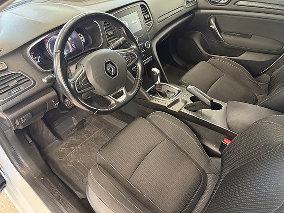 Renault Megane 7 of 9