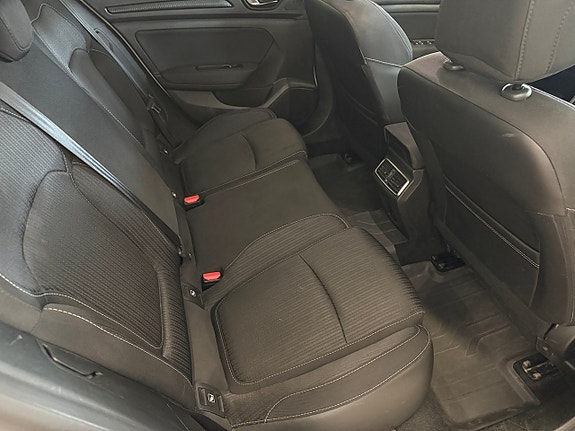 Renault Megane 6 of 9