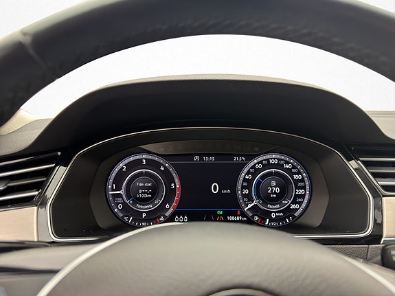 Volkswagen Passat Alltrack 15 of 30