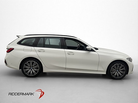 BMW 330e 9 of 30