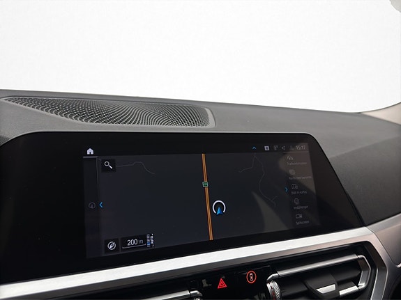 BMW 330e 22 of 30