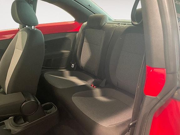 Volkswagen Beetle 11 of 15