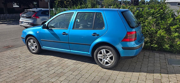 Volkswagen Golf IV 3 of 3