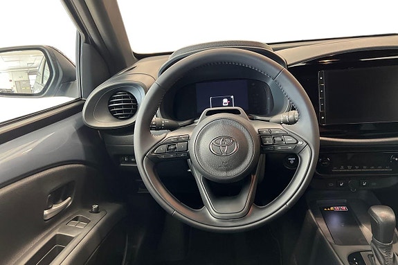 Toyota Aygo X 11 of 21