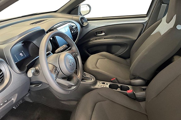 Toyota Aygo X 14 of 21