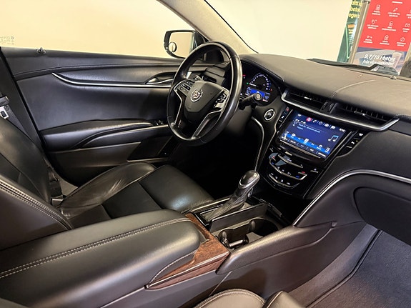 Cadillac XTS 8 of 22