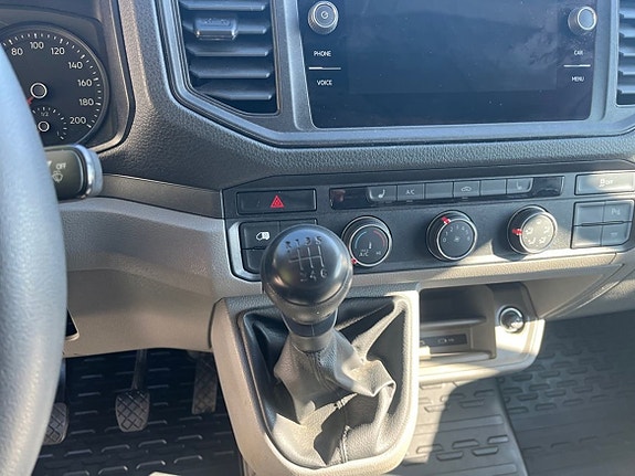 Volkswagen Crafter 4 of 15