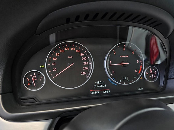 BMW 520d 19 of 28