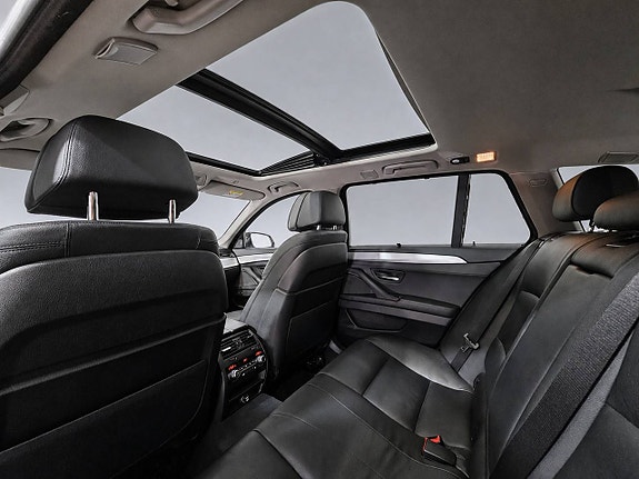 BMW 520d 28 of 28