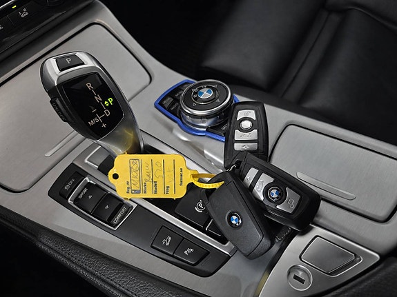 BMW 520d 25 of 28