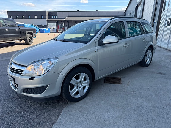 Opel Astra 3 of 10