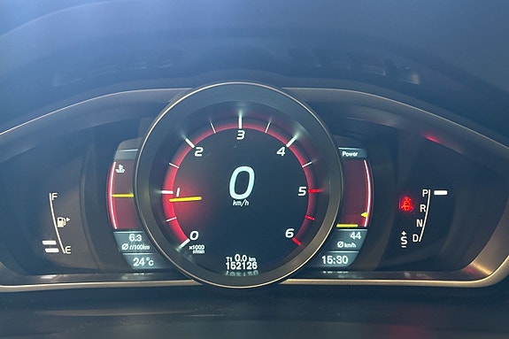 Volvo V40 13 of 20