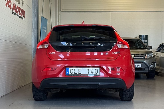 Volvo V40 9 of 20