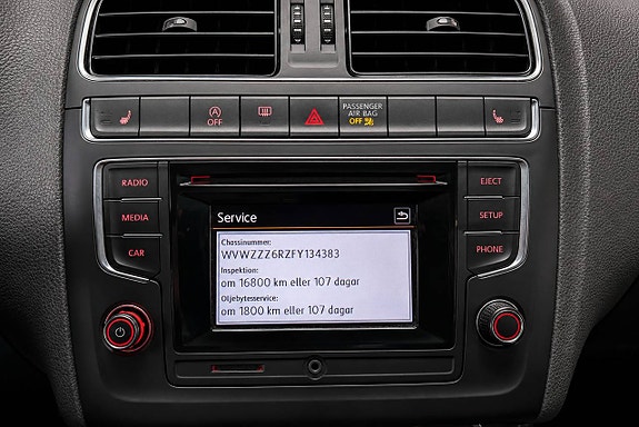 Volkswagen Polo 16 of 17