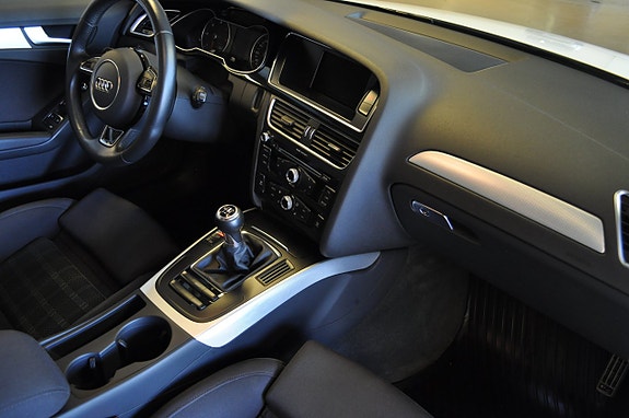 Audi A4 12 of 14