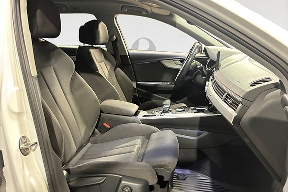 Audi A4 15 of 17