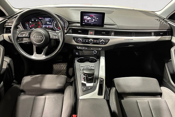 Audi A4 11 of 17