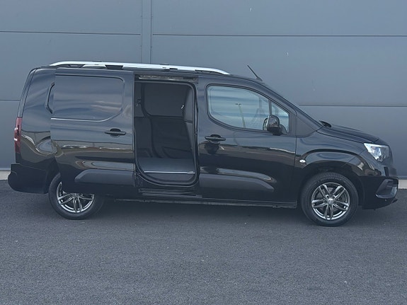 Opel Combo 3 of 27