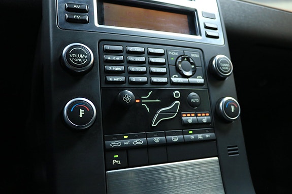 Volvo V70 17 of 20
