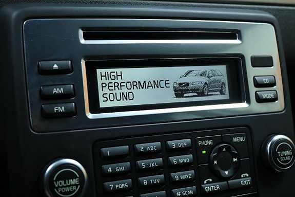 Volvo V70 13 of 20