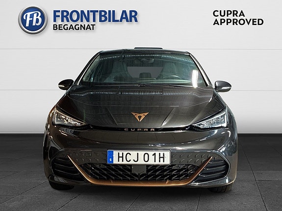 Cupra Born 2 of 27