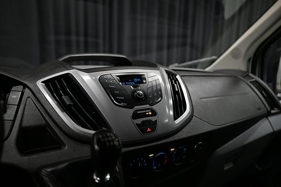 Ford Transit 23 of 26