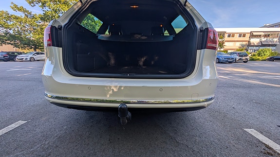 Volkswagen Passat 7 of 17