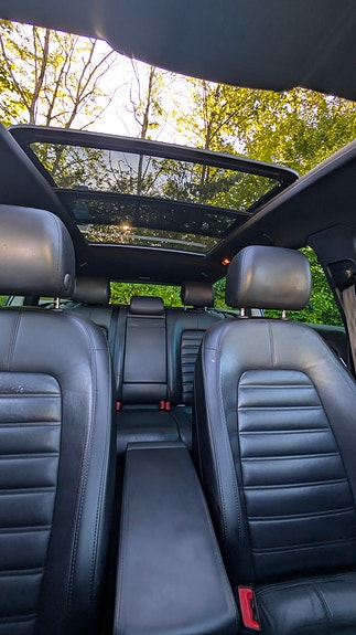 Volkswagen Passat 13 of 17