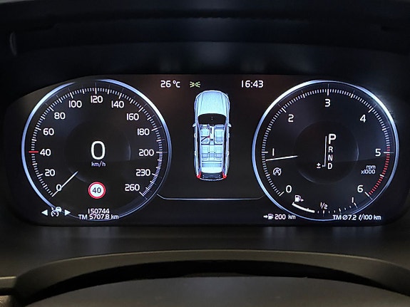 Volvo V90 Cross Country 19 of 23