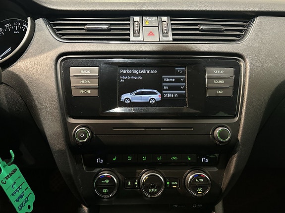 Skoda Octavia 21 of 23