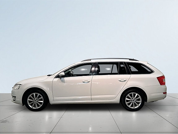 Skoda Octavia 4 of 23