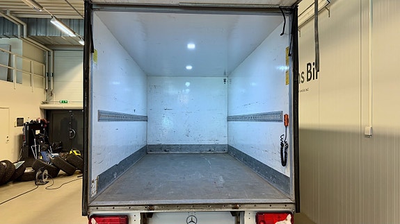 Mercedes-Benz Sprinter 316 8 of 8