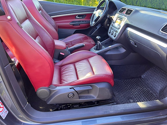Volkswagen Eos 6 of 7
