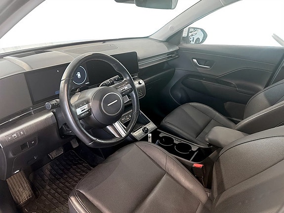 Hyundai Kona 4 of 16