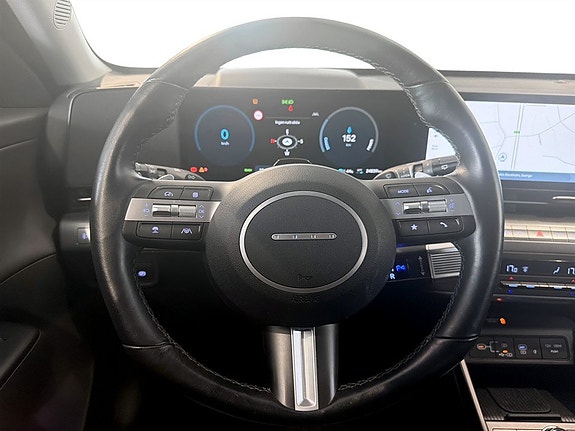 Hyundai Kona 6 of 16