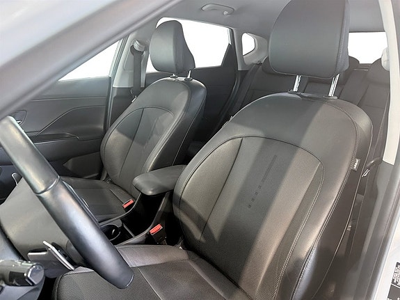 Hyundai Kona 5 of 16