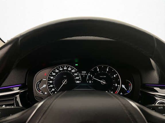 BMW 520d 15 of 30