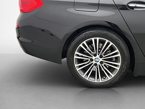 BMW 520d 29 of 30