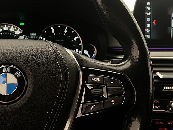 BMW 520d 16 of 30